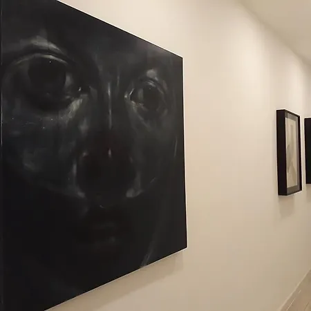 Momahostel